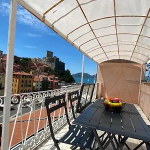 Appartamento Square Views, Lerici